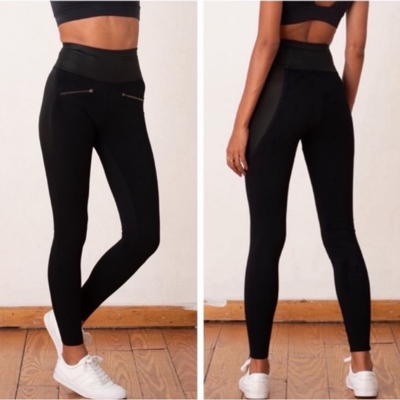 ADAY Throw It Higher Legging in Black - Picture 1 of 11